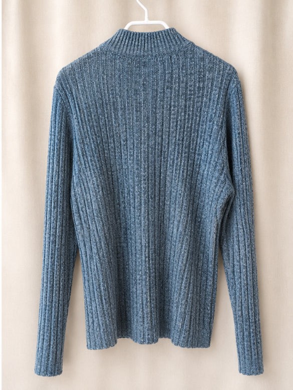 Knit sweater Medium